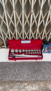 bộ tuýp 12 CẠNH CAO CẤP 23 chi tiết hệ mét 3/4" 21-50mm Kingtony 6023MR (23 PC. 3/4" DR. 12 Point Socket Wrench Set)