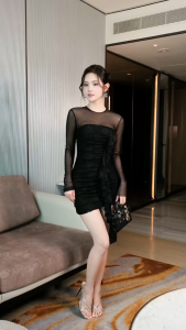 Đầm ngắn Khiết Styledáng ôm body ren thun hoa phối lưới đen phong cách quyến rũ KD374