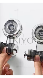 KIYO Gantungan Shower Toilet WC Akrilik Model Tempel Bisa Lepas dan Tempel Kembali / Rak Gantungan Shower Kamar Mandi Estetik Kuat Kokoh