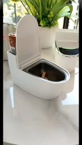 Wall-Mounted Toilet Ashtray Cartoon Creative Home Bathroom With Cover Large-Capacity Ashtray Cute Doll