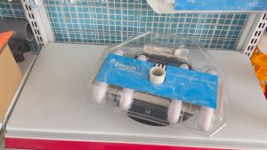 Bàn hút hồ bơi Emaux CE301