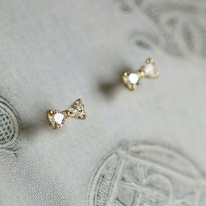 ANENJERY Golden Color Zircon Bow Shape Stud Earrings For Women Simple Mini Korean Fashion Girl Jewelry Holiday Gift