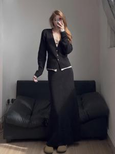 Korean Style Womens Knitted High Waist Long Skirt And Top Two-Piece Set Small Size Fake Two-Piece Cardigan Fashionable Ensemble