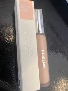 Haus Labs คอนซีลเลอร์ พร้อมส่ง สี Fair neutral