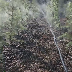 Cuộn 100m ống dẹp tưới phun mưa có đục lỗ phi 42mm hoặc không lỗ - Ống 2 lớp -[BH 12 tháng] | Ống mềm sử dụng trong hệ thống tưới nông nghiệp