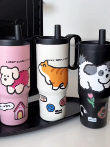 710ml/24oz 316สแตนเลส แก้วเก็บอุณหภูมิ ดีไซน์น่ารัก พร้อมหลอด มีฝาปิด พร้อมหูจับ แก้วน้ำเก็บความเย็น