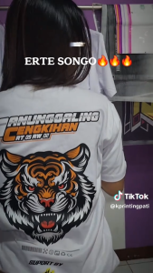 Sablon Baju Kaos Custom Desain Bebas Pakai Foto Logo Nama Tulisan Sablon DTF Satuan Grosiran