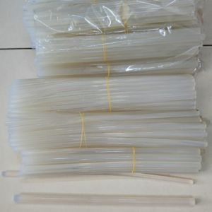 100 cây keo nến nhỏ dài 26cm đường kính 68mm (~1kg keo)