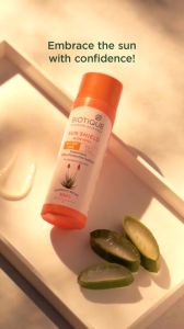 Biotique Bio Aloe Vera Sunblock 30+ SPF UVA/UVB Ultra Soothing Lotion Cream Sunblock for Combination and Oily Skin Sunscreen Cream Aloe Vera Suncream Aloe Vera Sunblock Moisturizing Organic Herbal Ayurvedic Product Aloe Vera Soothing