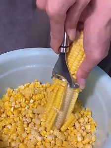 Alat Pengupas Biji Jagung Stainless Steel Food Grade Pisau Penyerut Jagung Corn Peeler Praktis