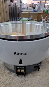 Rinnai หม้อหุงข้าวแก๊สขนาด 10 ลิตร รุ่น RR-55A