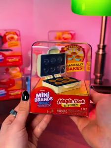 Zuru | Mini Magical Kitchen Appliance Toy