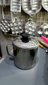 Oil Pot Filter 1.3 Liter / Gelas Saringan Minyak Stainless Steel / Oil Pot Wadah Saringan Minyak