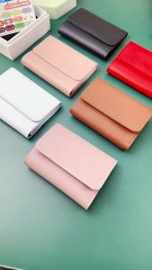 กระเป๋าสตางค์ผู้หญิง กระเป๋าสตางค์ผู้หญิงแบบสั้นเรียบง่ายบางเฉียบที่ใส่บัตรนักเรียนที่ใส่บัตรอเนกประสงค์สามพับกระเป๋าสตางค์บางเฉียบมี 2 สี