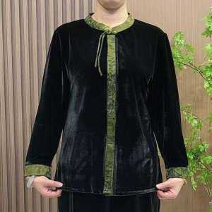 เสื้อเชิ้ตผู้หญิงแขนยาวผ้ากำมะหยี่สไตล์จีนใหม่ ฤดูใบไม้ร่วง 2025 เสื้อคลุมคาร์ดิแกนขนาดใหญ่สำหรับคุณแม่วัยกลางคนและผู้สูงอายุ