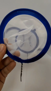 ที่กรองสี กระชอนกรองสี ไม้กรองสี ขนาด หน้ากว้าง 10 เซ็นติเมตร กรองเศษสิ่งสกปรก ที่อยู่ในสี ก่อนทำการพ่นสี