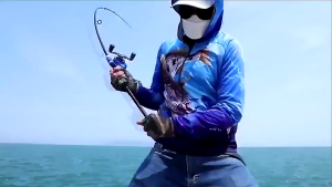 Fishing Rod Set M Medium Rod 1.6-2.1M 2 Sections Rod KD3000 5:2:1 Metal Reel Black Fishing Set