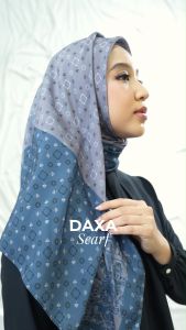 Zoya DAXA Scarf - Kerudung Hijab Segiempat Motif With Pouch - Bahan Poly Fine - Ukuran 110x110