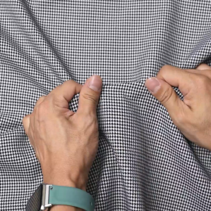 ผ้าวูล ลายชิโนริ 3 มม. ผ้าตัดชุดเครื่องแบบ/ยูนิฟอร์ม/สูท หน้ากว้าง 58 นิ้ว ผ้าเมตร ผ้าหลา