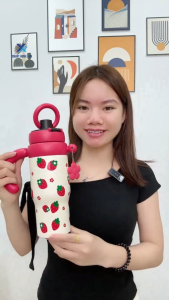 Bình Nước Nhựa 800ml Kèm Lõi Lọc Trà Thiết Kế Hoạt Hình Dễ Thương Nắp Bật Tiện Lợi An Toàn Sử Dụng