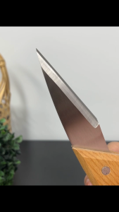 Marino มีดทำสวนอเนกประสงค์ มีดต่อกิ่ง เหมาะอย่างยิ่งสำหรับการตัดลำต้น วัสดุเหล็กมาตรฐานสูงสุด No.Y2082