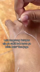 Miss Moter Matcha & Milk Hand peeling gel by SYB