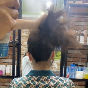 Xịt bóng tạo khối tóc nhẹ nhàng chăm sóc tóc luster dress oil Napla Nhật Bản