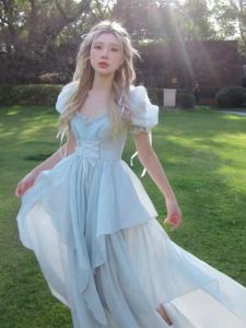 ชุดเดรสทรงเอเอวสูงสไตล์เจ้าหญิงสีพื้น กระโปรงทรงเอ แขนสั้น ผ้าโพลีเอสเตอร์ ชุดทำงานฤดูใบไม้ผลิและฤดูร้อน