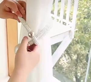 LIONPIE Curtain Tie Backs Rope Curtain with White Pearl Beads Curtain Decoration Holder for DrapeWhite Pearl Beads Curtain Tie Backs for Drape Decoration