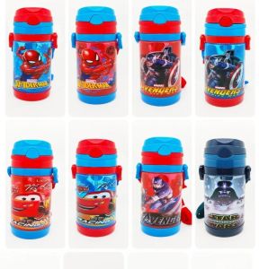 ลดล้างสต๊อก กระติกน้ำเด็ก กระติกน้ำเเบบหลอด ขนาดความจุ 450ml พร้อมสายสะพาย กดเลือกลายได้ 1 ชิ้น