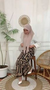 sarung batik agung | MOTIF KALIGRAFI | bahan rayon | terbaru | termurah