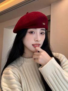 High Quality Burgundy Beret Hat Womens Style 2025 New Autumn Winter Versatile Elegant Woolen Beret Fashionable Trendy