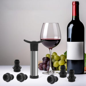 Wine Saver Pump Vacuum Wine Bottle Stoppers with Food Grade Silicone Leak proof Keep Fresh Suitable for All Standard Wine Bottle