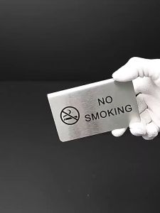 SIMPLE.J 3pcs พร้อมส่ง ป้ายจองสแตนเลส ป้ายห้ามสูบ ป้ายเตือนตั้งโต๊ะ ป้ายสแตนเลสตั้งโต๊ะ Reserved stainless สำหรับร้านอาหาร โรงแรม