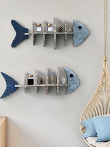 Mediterannean Ocean Style Fishbone Wooden Decorative Shelf Creative Home Wall Hanging Artistry Rectangular Decorative Rack
