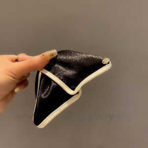 K-style Niche Style Ins Cross Bow Claw Clip Female Fancy Elegant Back Head Shark Clip 2024 New Arrival