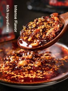 Chili Oil Spicy Red Oil Dressing 200g*2 Bottles for Cold Dishes And Noodles Bridge Head Spicy Salad Red Oil Chinese Brand