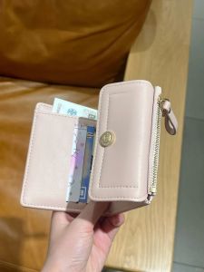 Ví Da Ngắn Thời Trang Cho Nữ Ví Đựng Tiền Xu Nhiều Khe Cắm Thiết Kế Hoa Trà Cổ Điển Đơn Giản Ví Da Mềm PU Màu Trơn