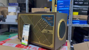 ( Siêu Phẩm 2025 ) Loa karaoke xách tay KIOMIC K112 bass 20cm Tặng Kèm 2 micro không dây | Siêu Trầm Công Suất Lớn Kháng nước IP67 | Thời lượng pin 6h | USB Type C