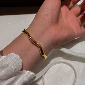 CAFFTI | Wealth-Attracting Delicate Stacked Gold Bead and Zircon Bracelet