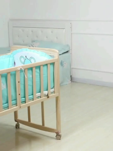 Tempat Tidur Bayi Tempat Tidur Kayu Solid Multifungsi Tempat Tidur Bermain Box Baby