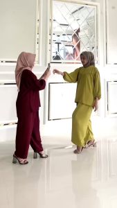 Ayyara One Set - Setelan Jumbo Wanita LD 130 Crinkle Airflow Premium