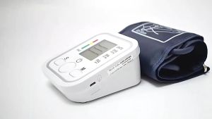 KING TaffOmicron Tensimeter Digital: Alat Cek Tekanan Darah Akurasi Tinggi