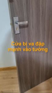 Chặn cửa nam châm siêu hít chống va đập thông minh giữ cửa gỗ nặng chống gió lùa