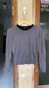 ades muara pakaian atasan