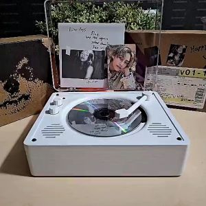 CD Player เครื่องเล่น CD แผ่นเรโทร แผ่นฟังไข้ อัลบั้ม บลูทูธ ของขวัญ