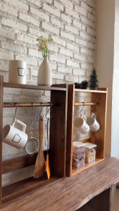 ชั้นไม้สัก ชั้นวางในครัว สำหรับแขวนแก้ว