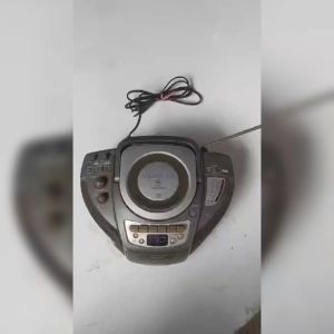 VCD PLAYER BEKAS MODEL SPEAKER model pesawat banyak tombol mode tape kuno lama second silver koleksi