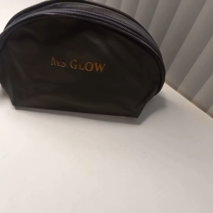 Ms Glow Pouch Abu 1 pcs