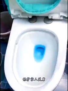 30/60PCS Automatic Bleach Toilet Bowl Cleaner Stain Remover Blue Tab Tablet Flush Deodorizes